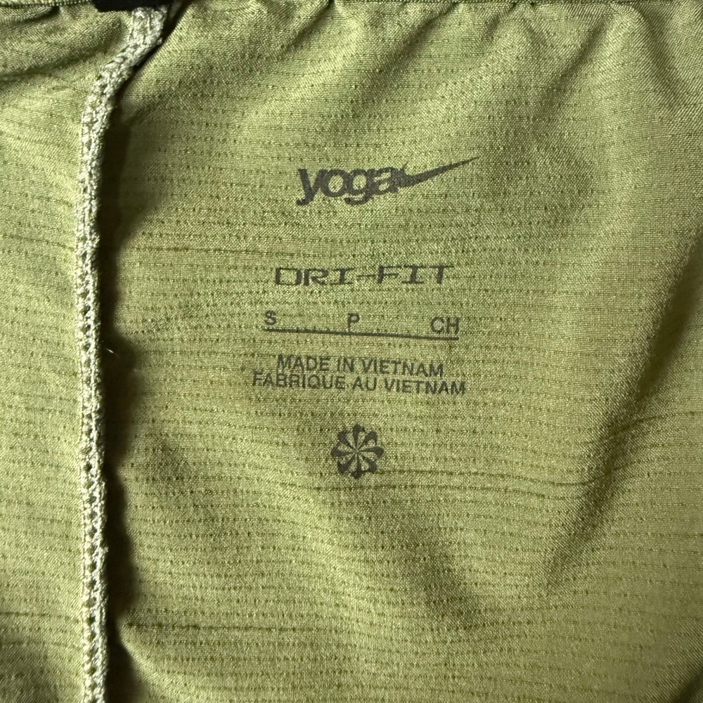 Nike Yoga Dri-FIT Jogger Pants Mens Small Olive Green Tapered CU7378-326 - Picture 6 of 16